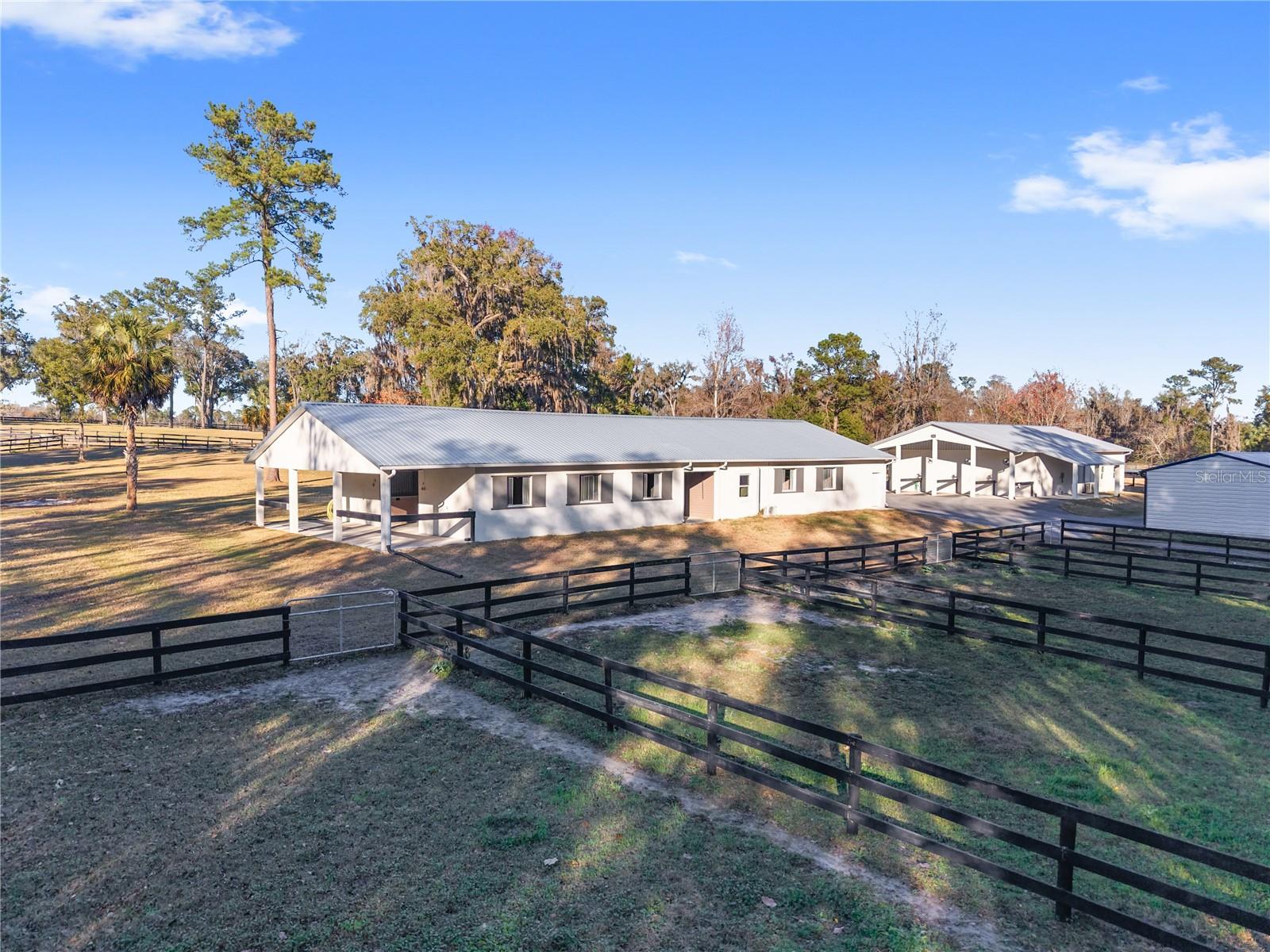 Image 4 of 59 For 7997 90th Avenue