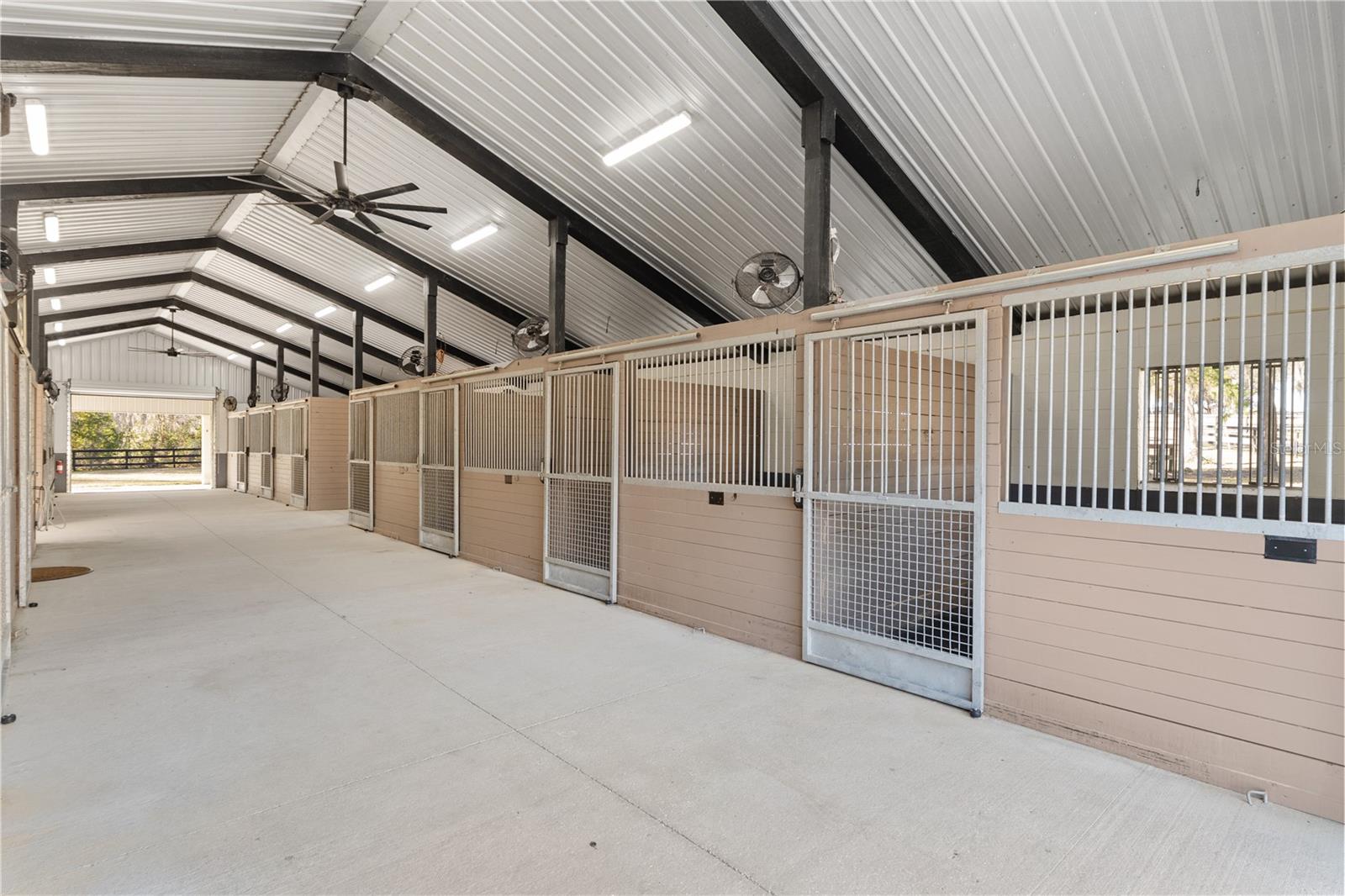 Image 8 of 59 For 7997 90th Avenue