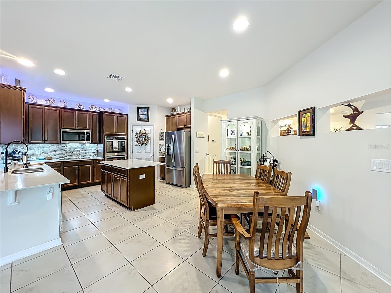 Image 6 of 22 For 2910 Sand Oak Loop