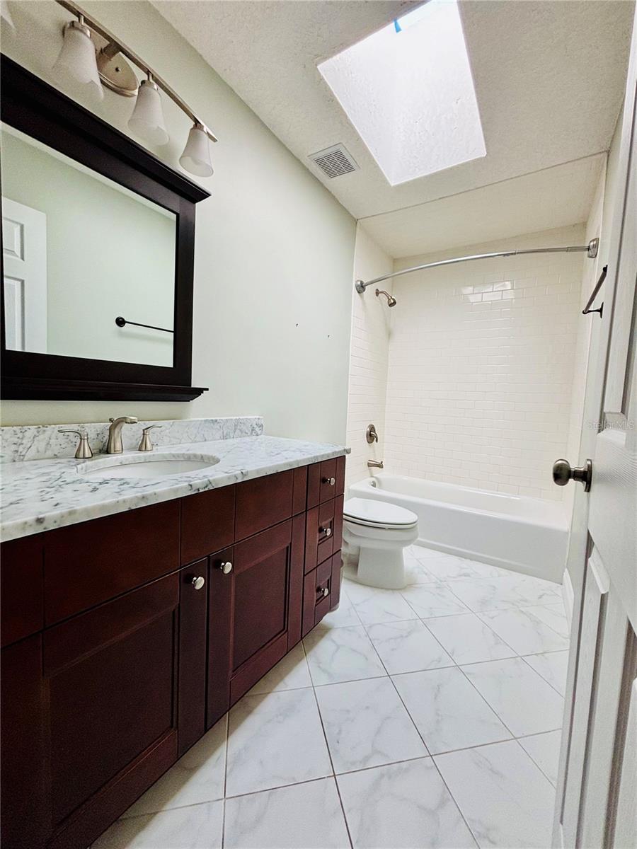 Image 10 of 33 For 13058 Bent Pine Court E