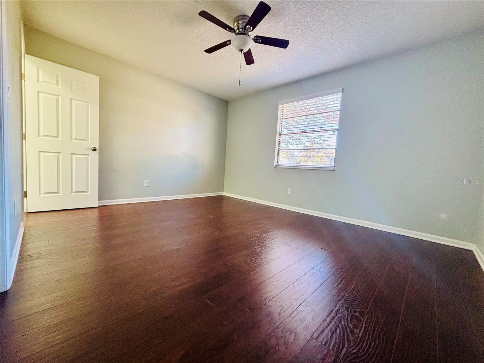 Image 12 of 33 For 13058 Bent Pine Court E