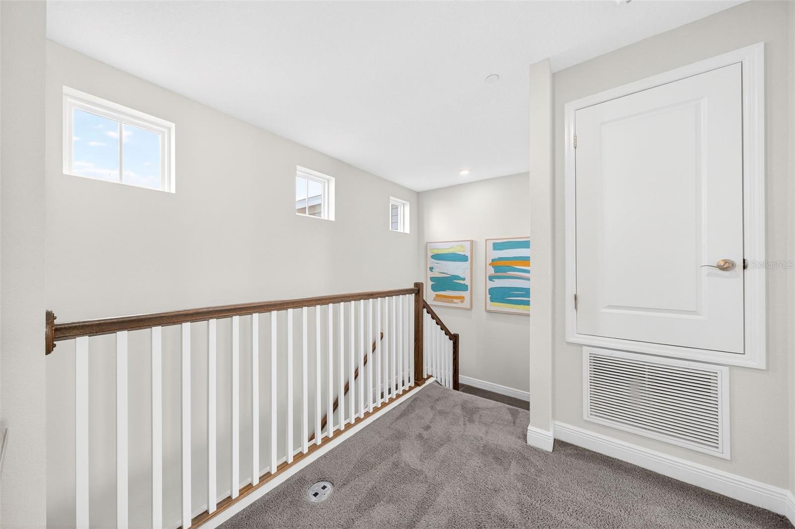 Image 21 of 37 For 8809 Laureate Boulevard