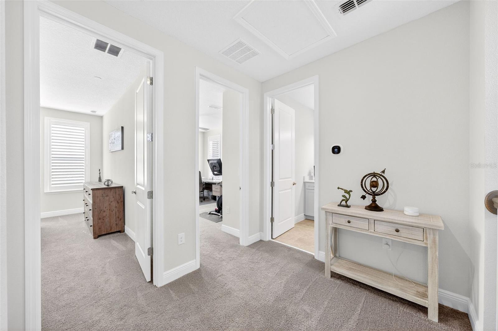 Image 22 of 37 For 8809 Laureate Boulevard