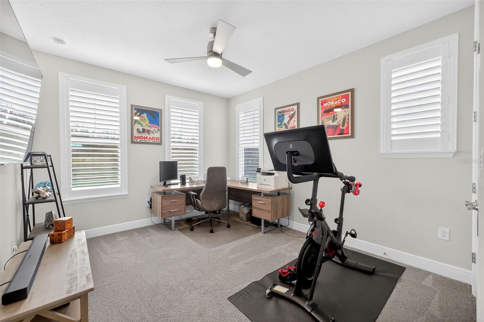 Image 25 of 37 For 8809 Laureate Boulevard