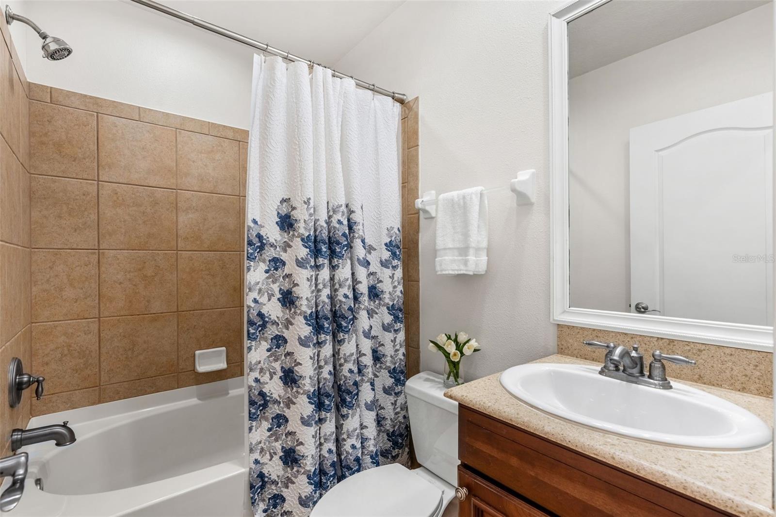 Image 29 of 71 For 3913 Messina Drive