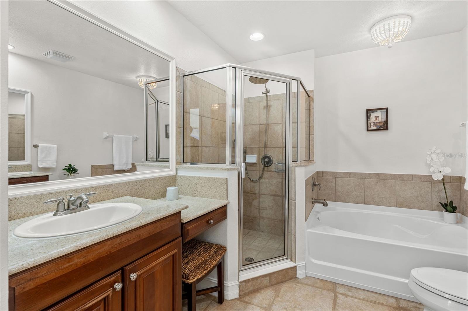 Image 32 of 71 For 3913 Messina Drive