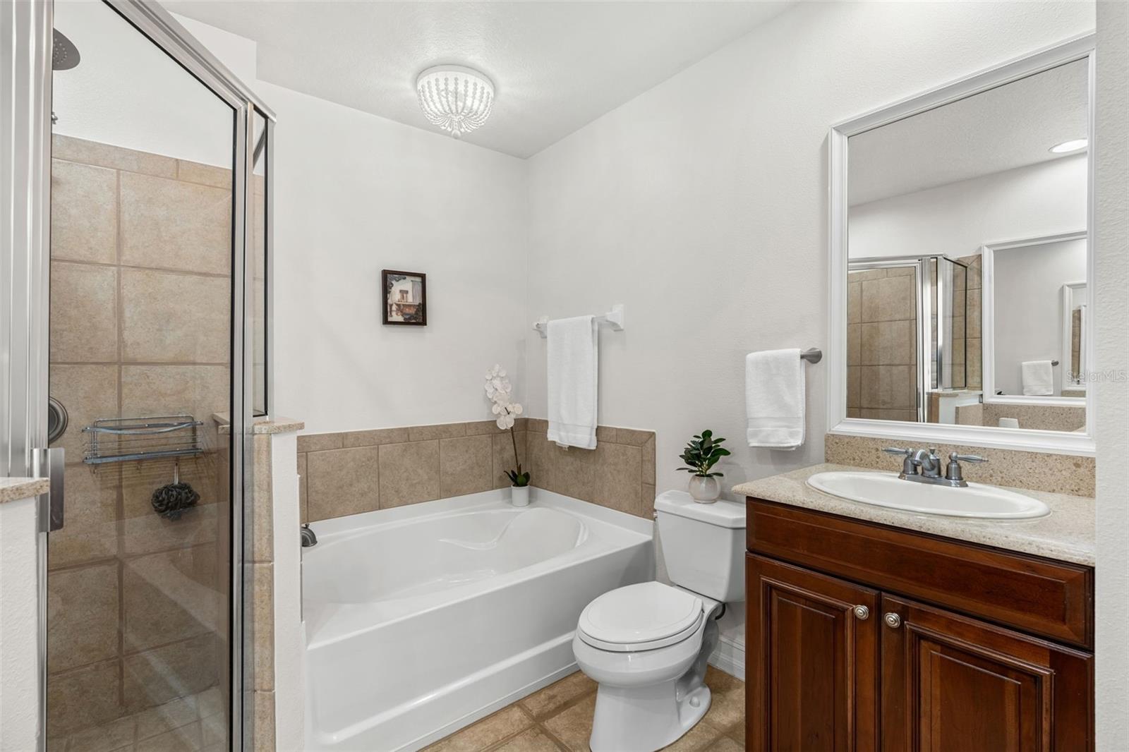 Image 33 of 71 For 3913 Messina Drive