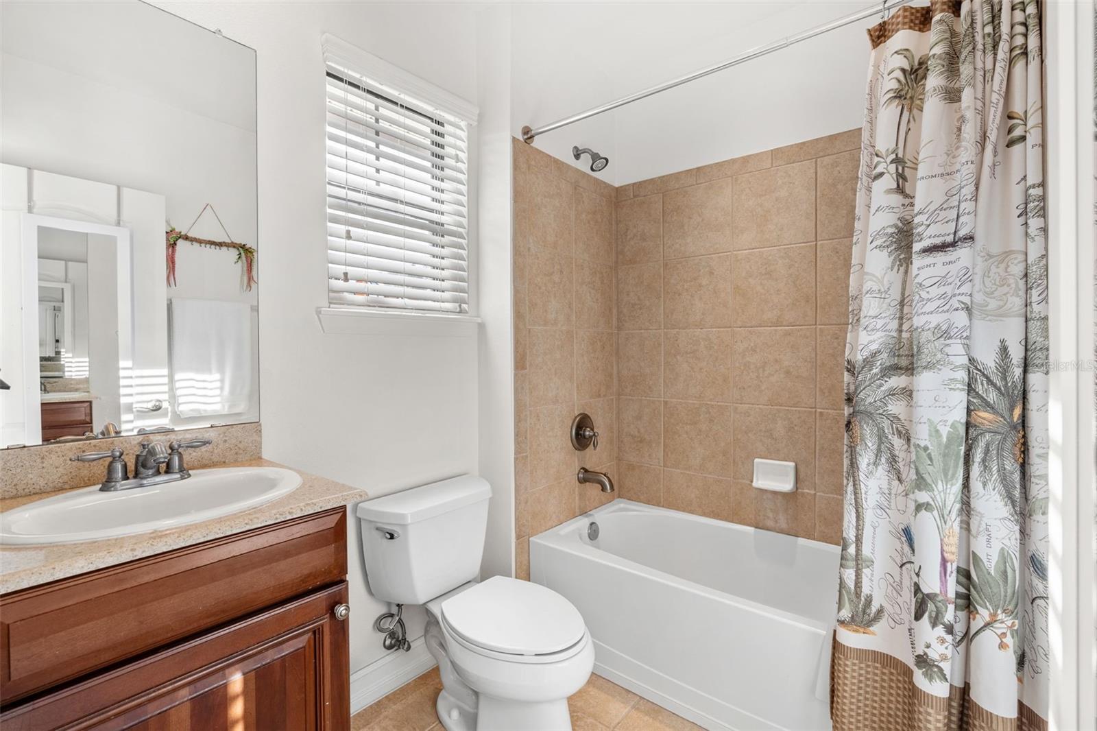 Image 36 of 71 For 3913 Messina Drive