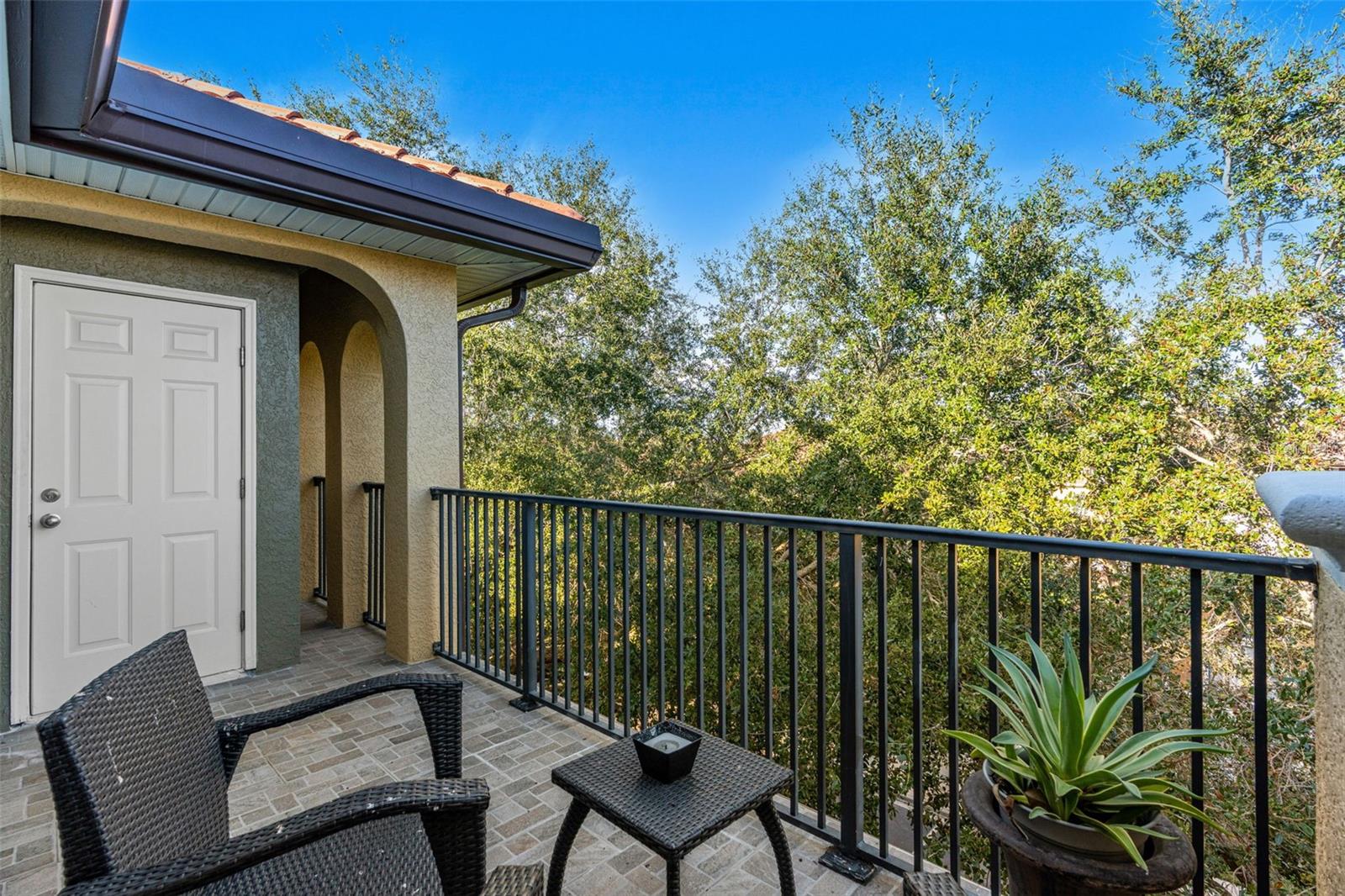 Image 39 of 71 For 3913 Messina Drive