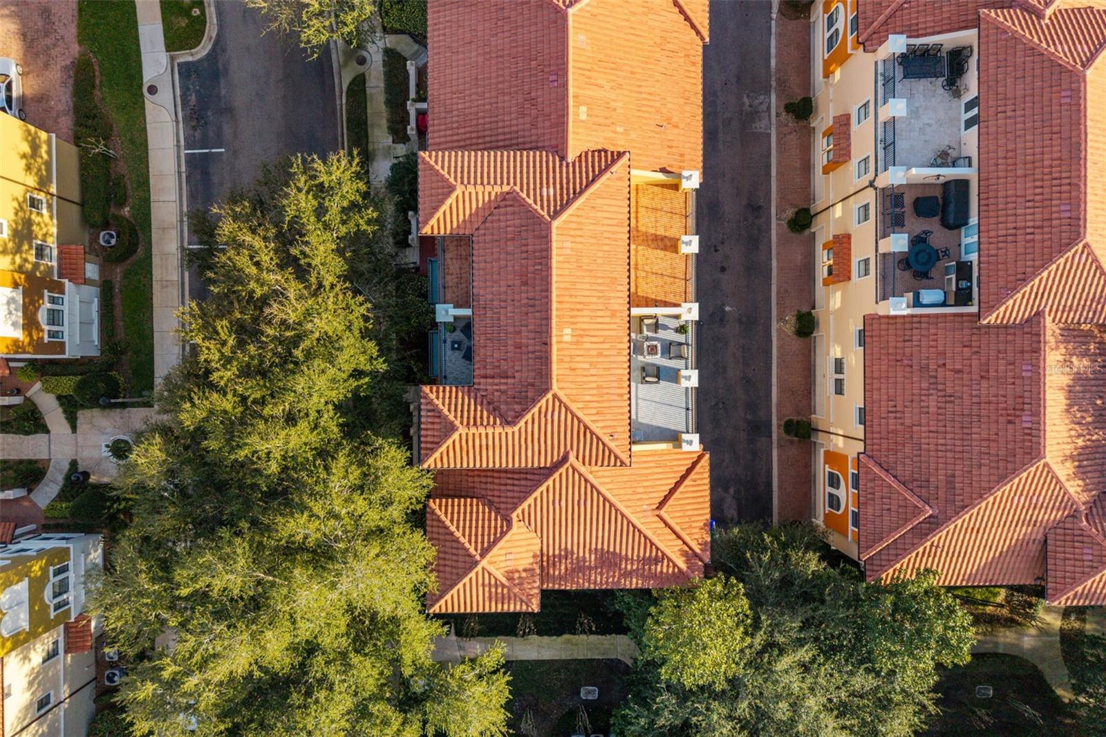 Image 53 of 71 For 3913 Messina Drive