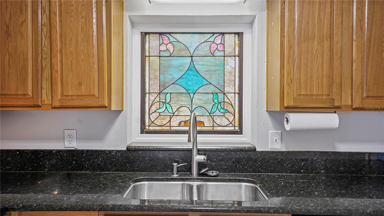 Image 12 of 39 For 2992 Chantilly Avenue