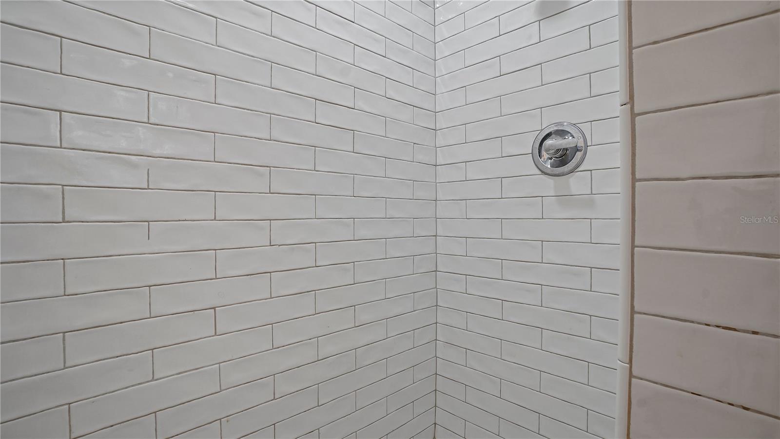 Image 25 of 39 For 2992 Chantilly Avenue