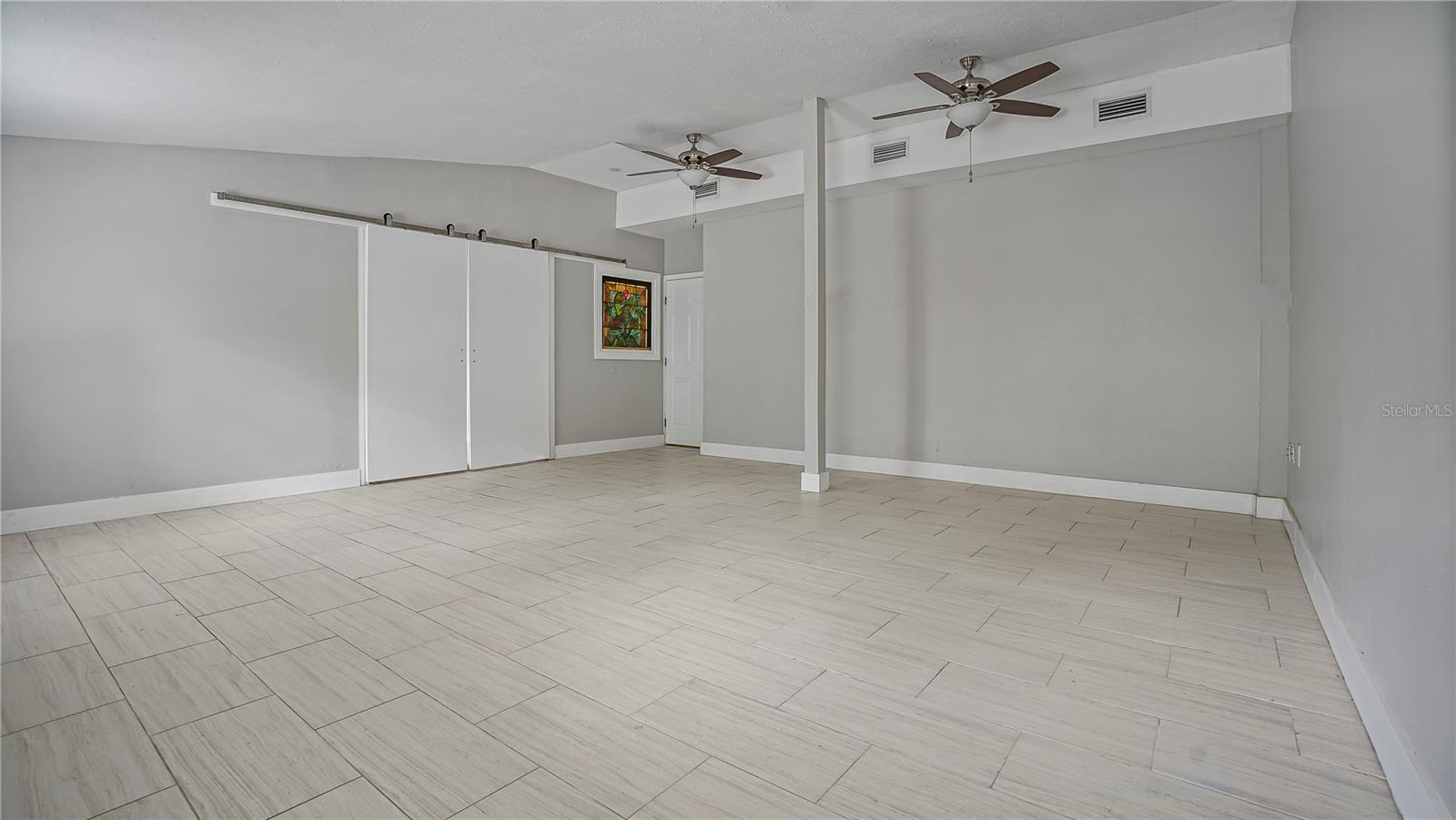 Image 28 of 39 For 2992 Chantilly Avenue