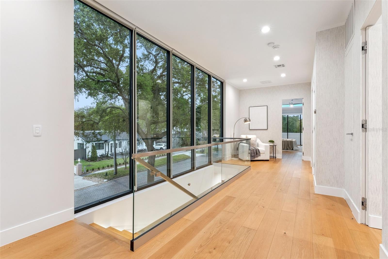 Image 15 of 42 For 1903 Park Avenue