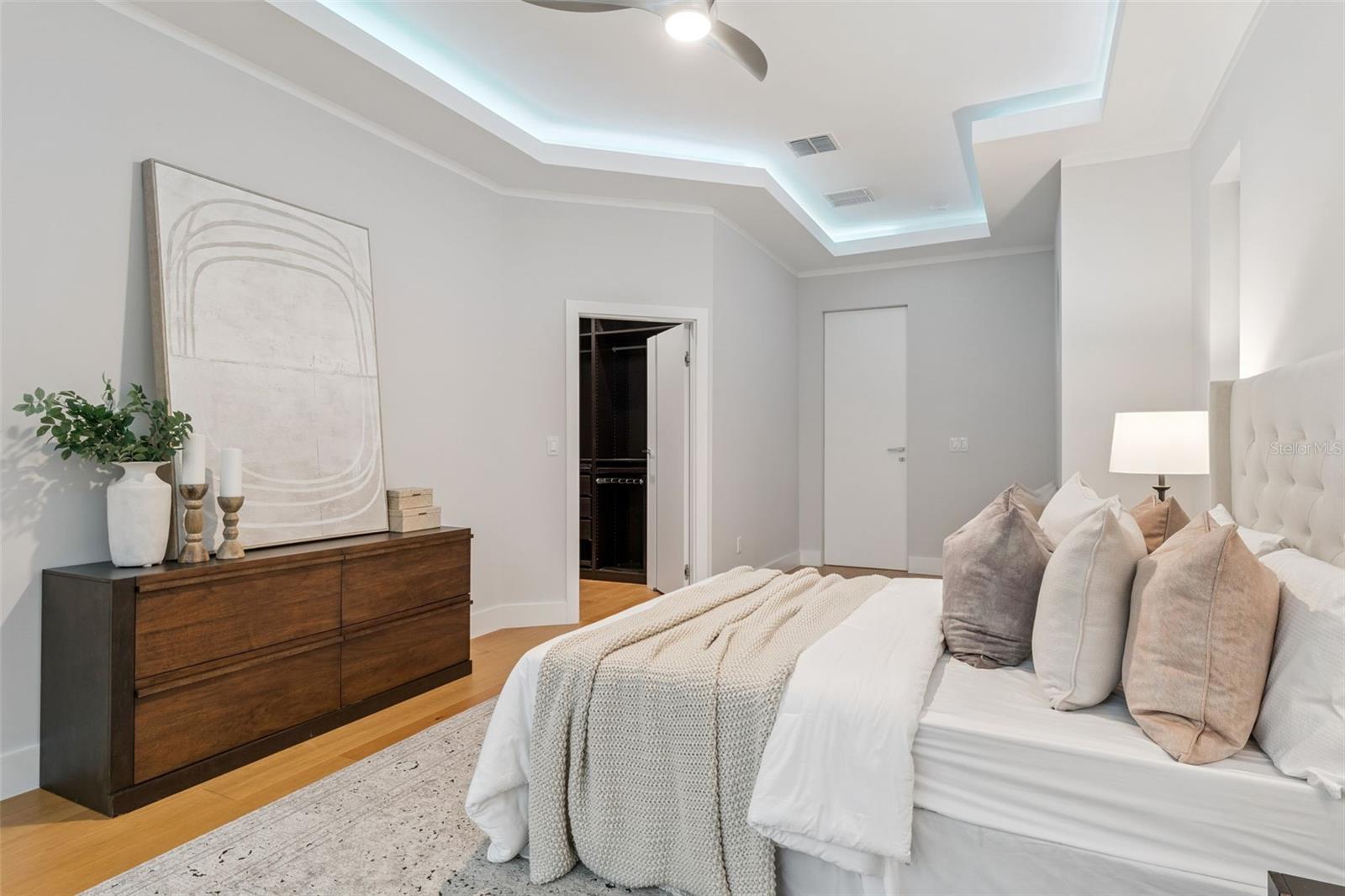 Image 17 of 42 For 1903 Park Avenue