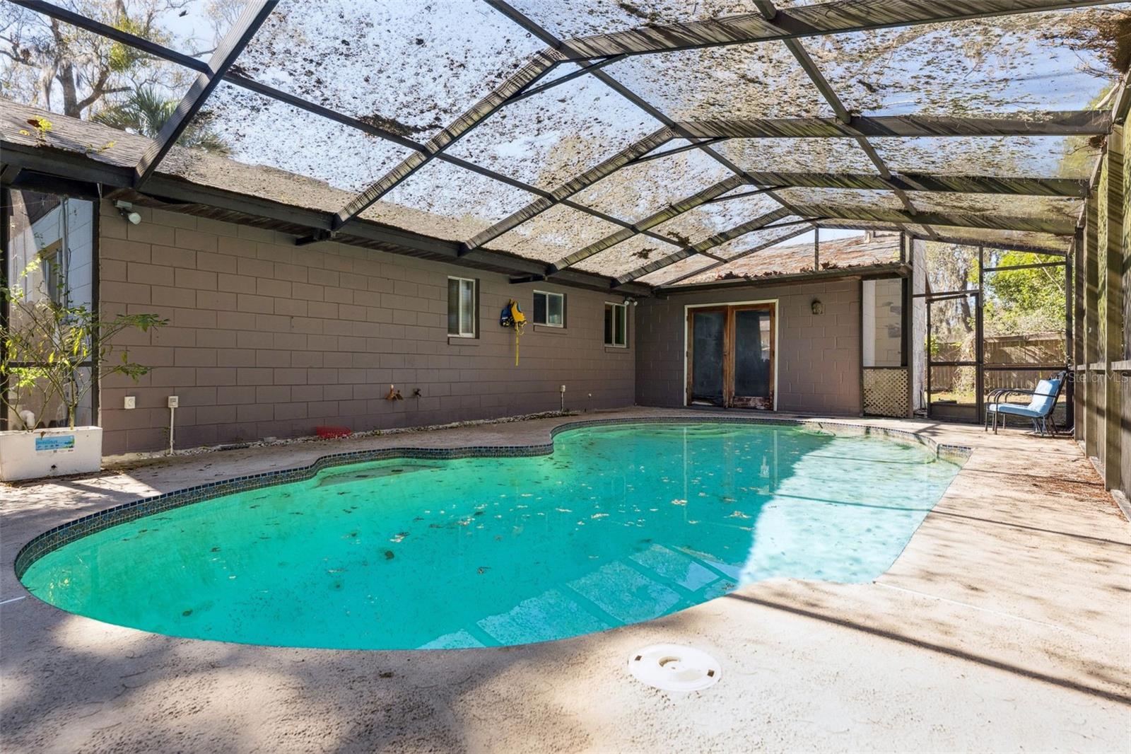 Image 11 of 17 For 605 Wren Avenue