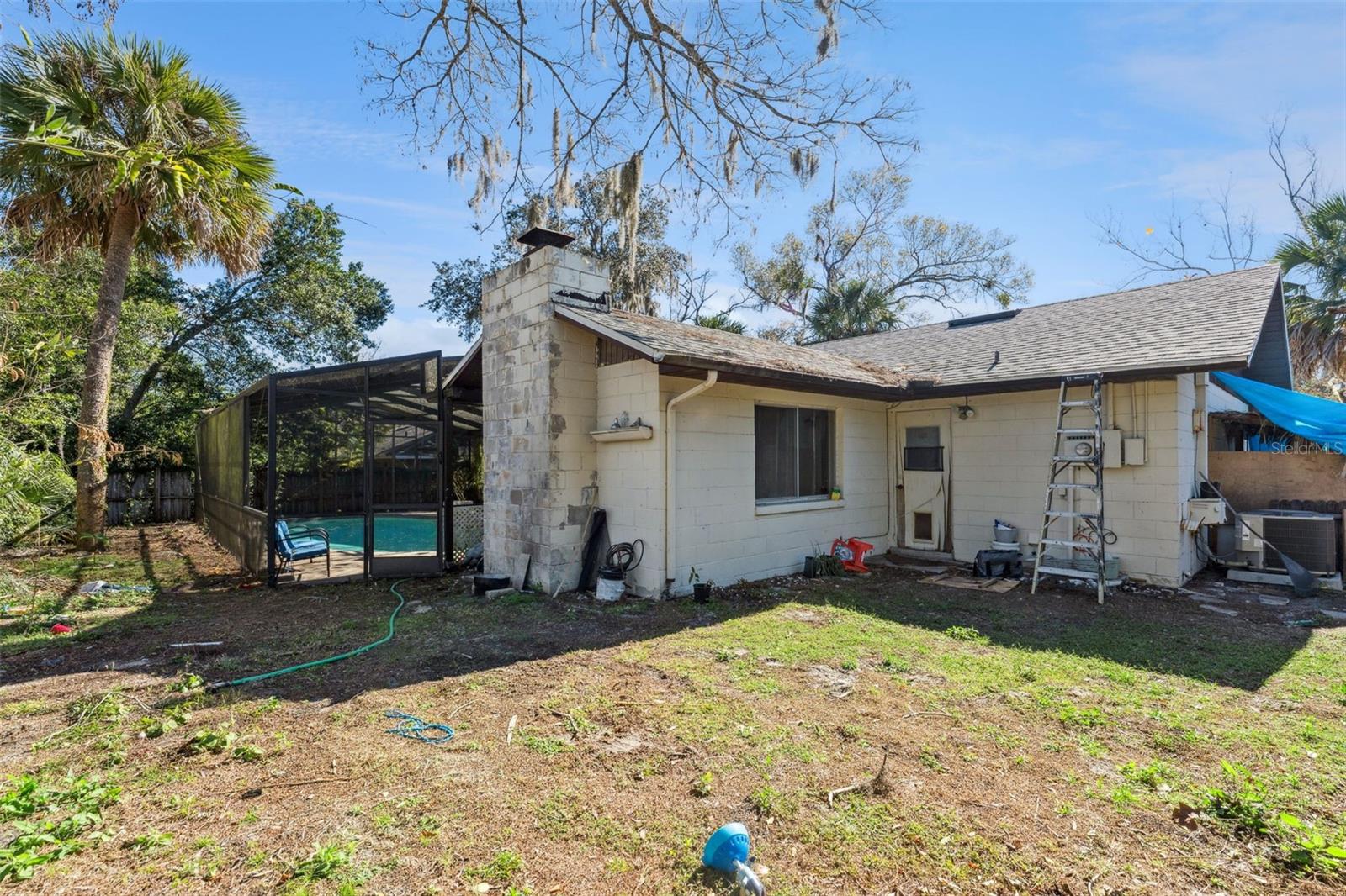 Image 12 of 17 For 605 Wren Avenue