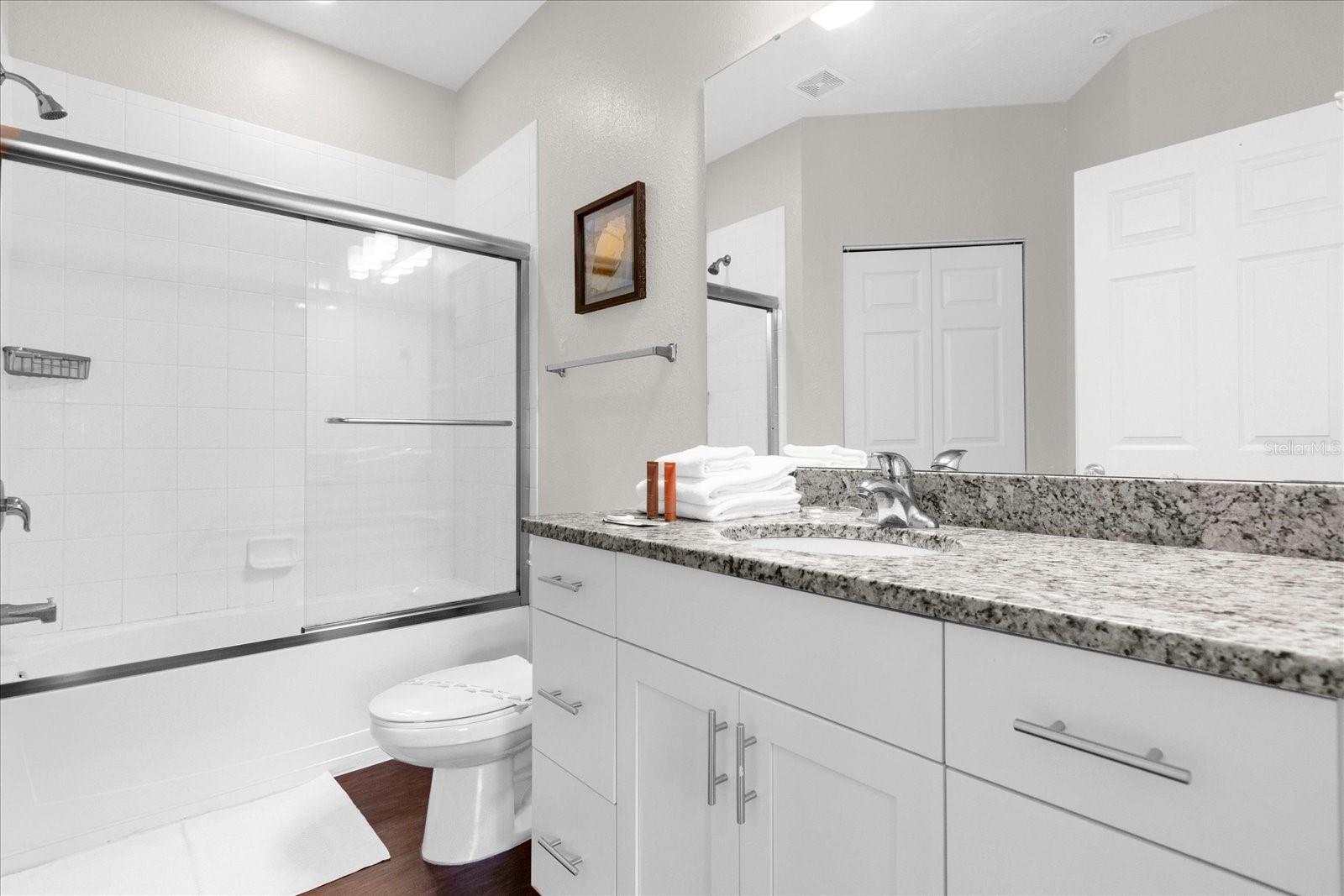 Image 26 of 31 For 5350 Diplomat Court 108