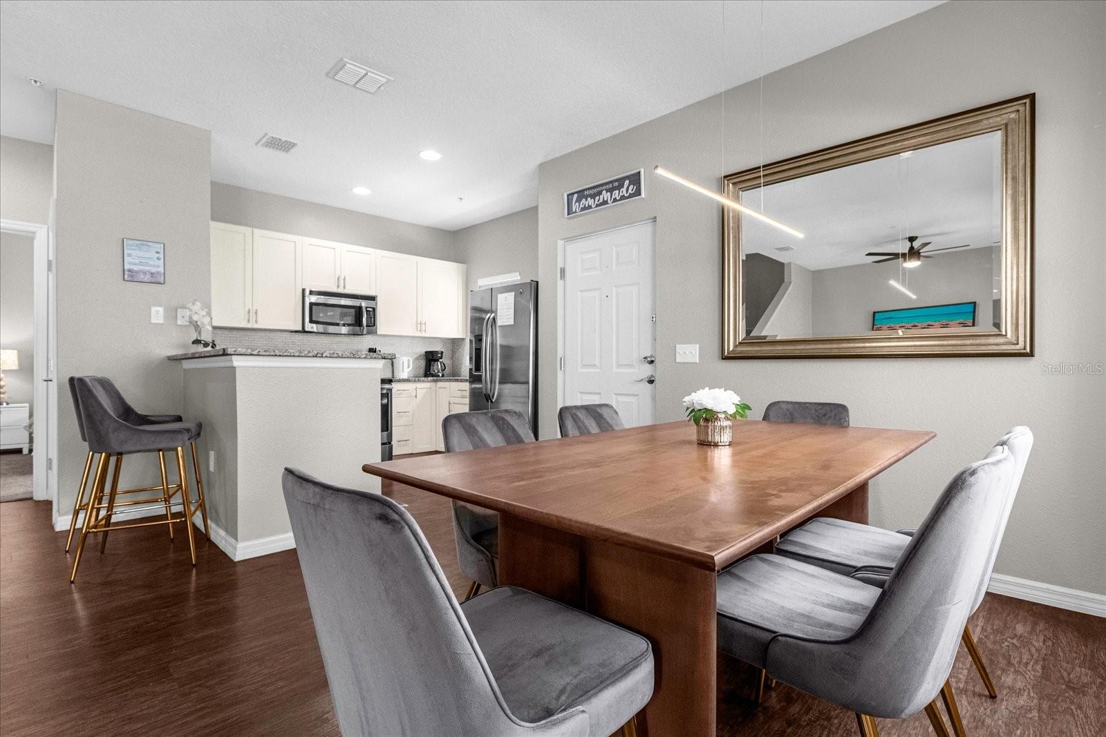 Image 9 of 31 For 5350 Diplomat Court 108