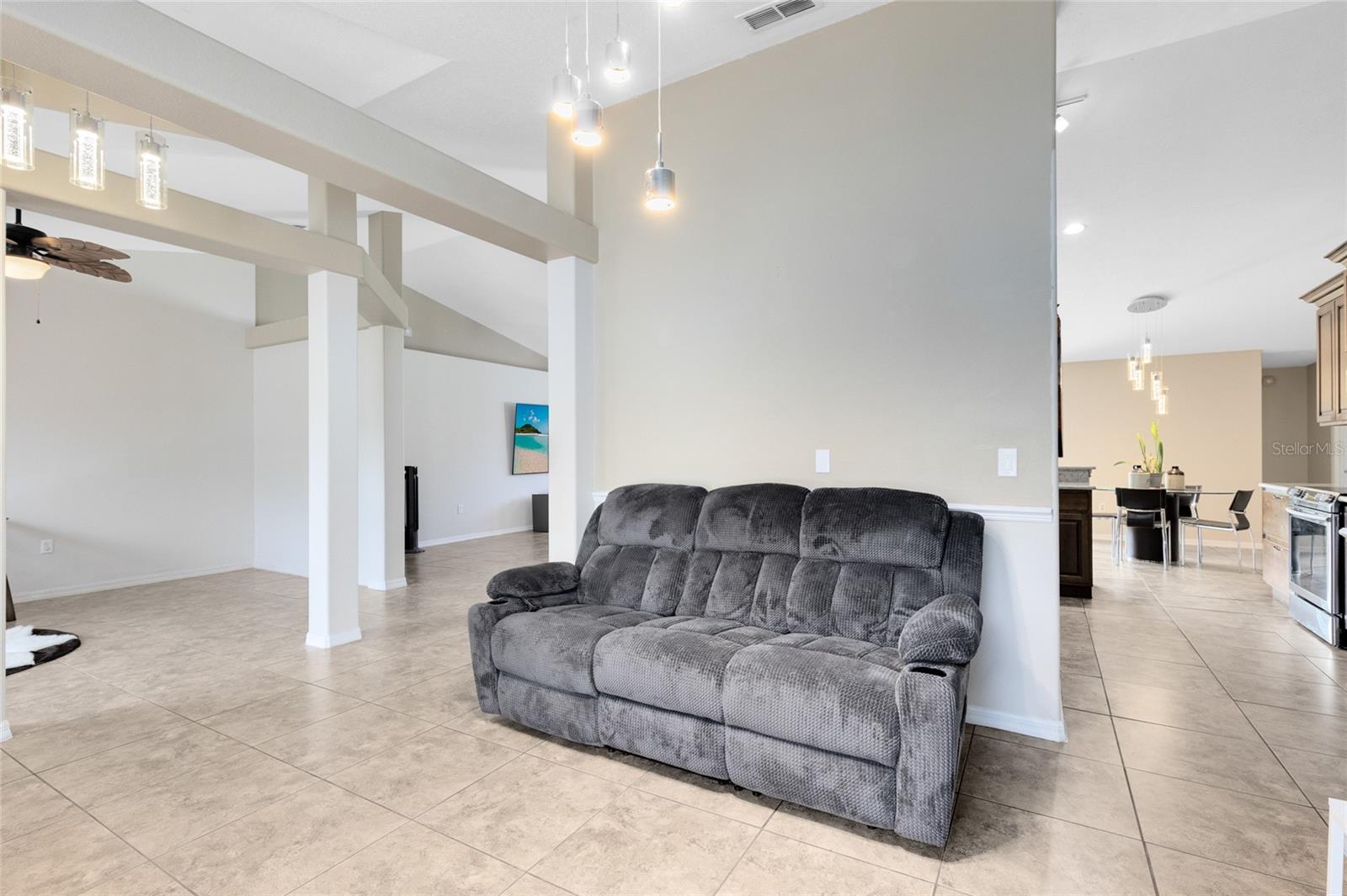 Image 15 of 54 For 538 Murray Street