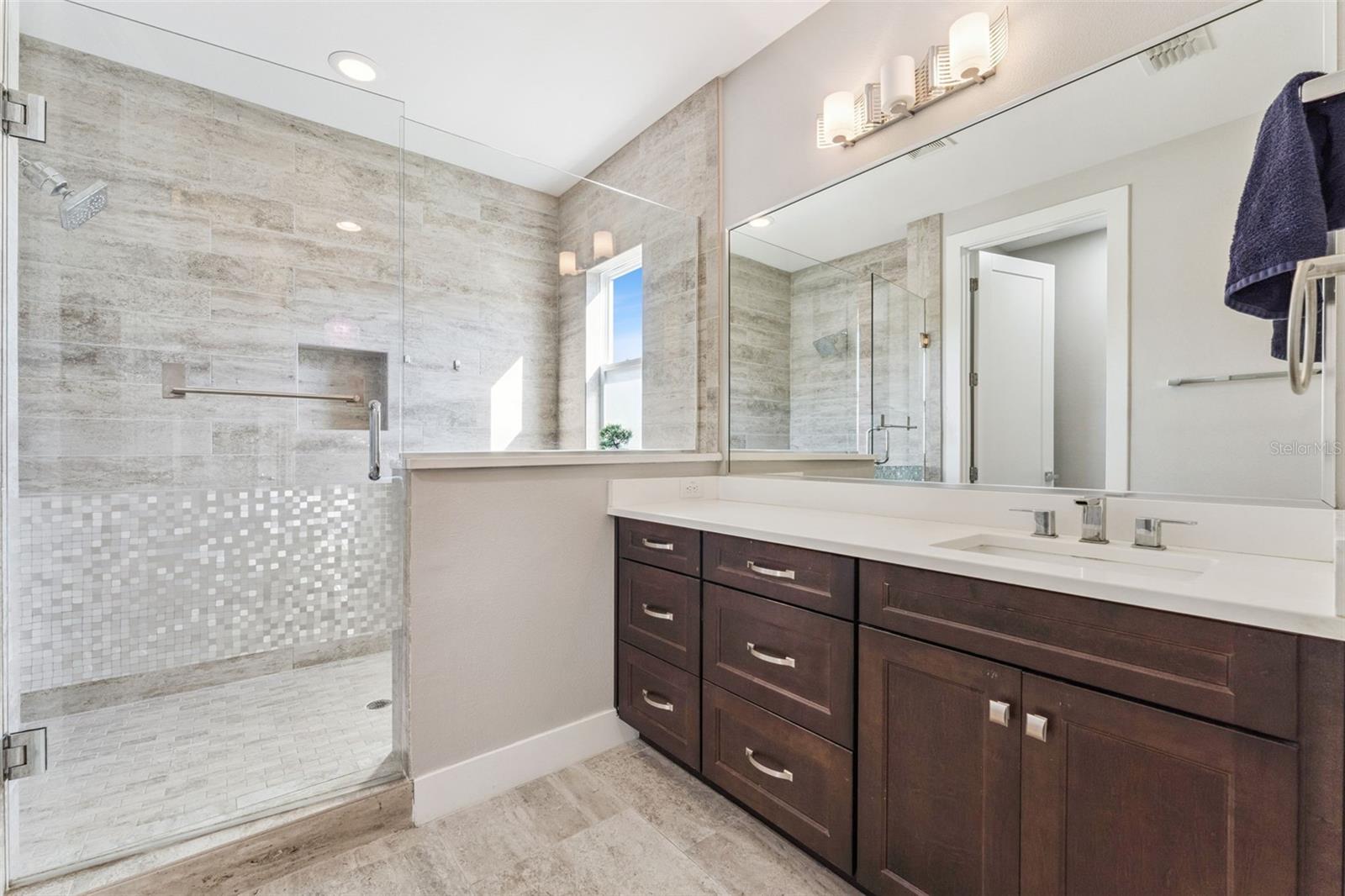 Image 16 of 29 For 10403 Woodward Winds Drive