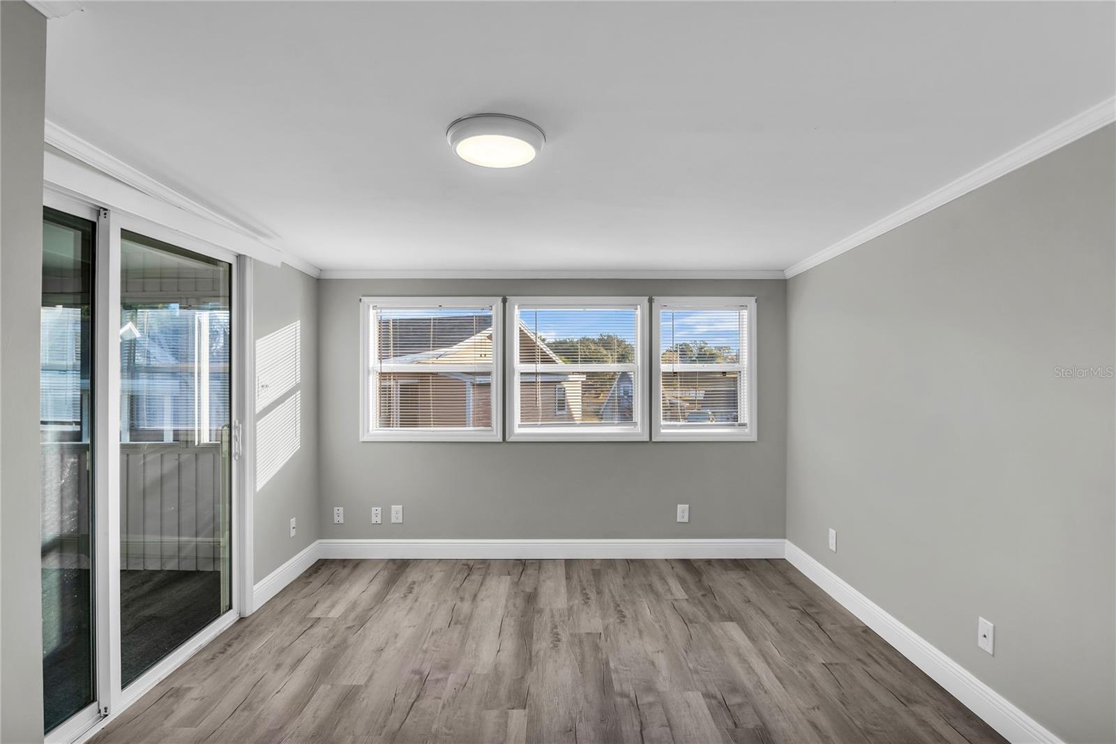 Image 11 of 27 For 10301 Us Highway 27  98