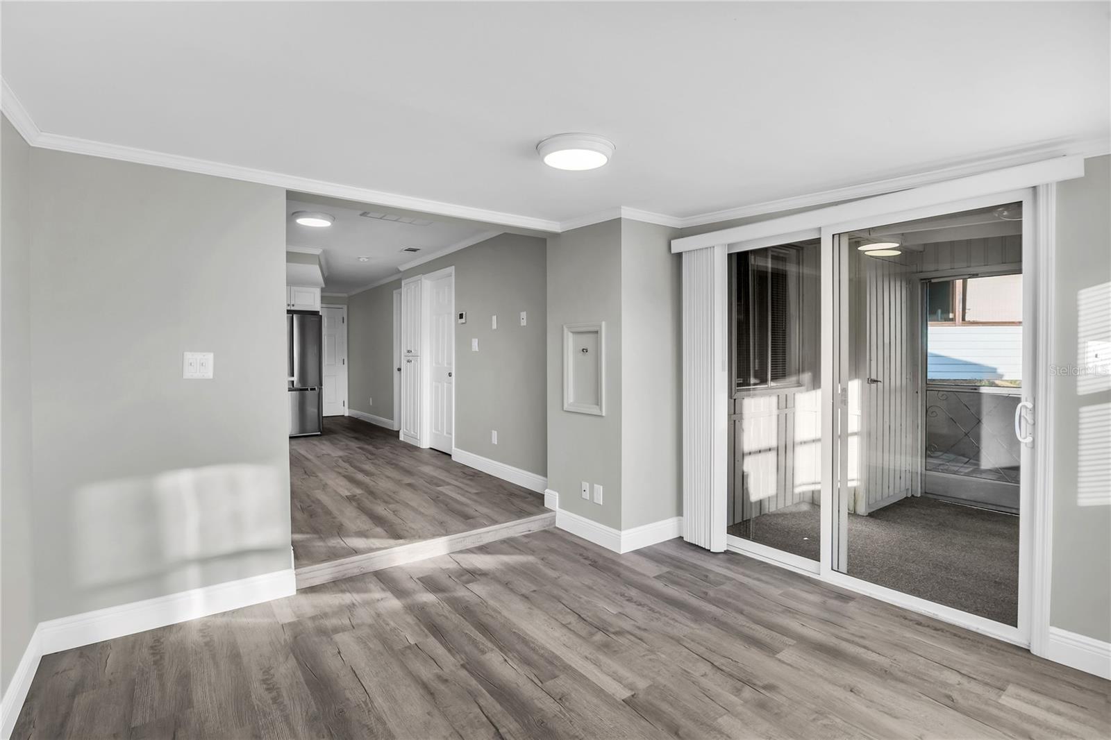 Image 12 of 27 For 10301 Us Highway 27  98