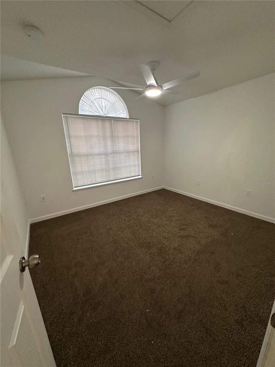 Image 8 of 11 For 703 Flagstone Street