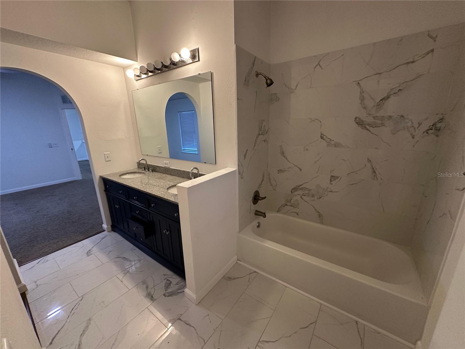 Image 9 of 11 For 703 Flagstone Street