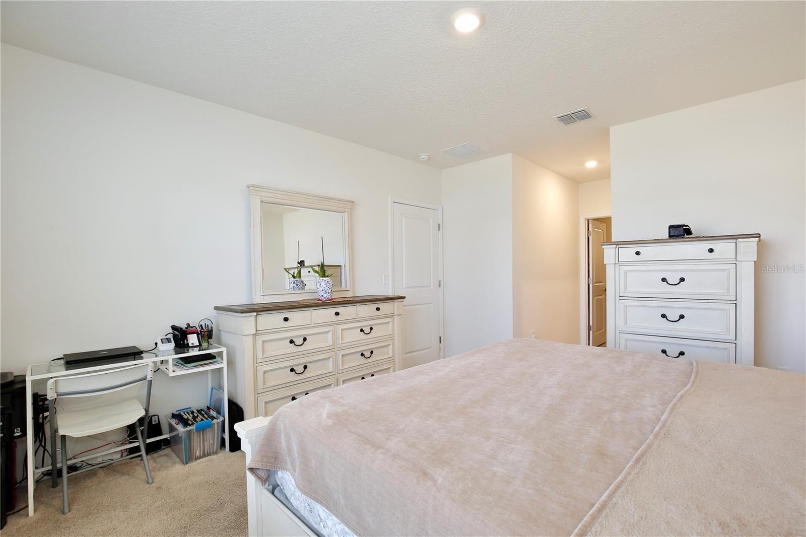 Image 15 of 31 For 348 Hickory Course Radial