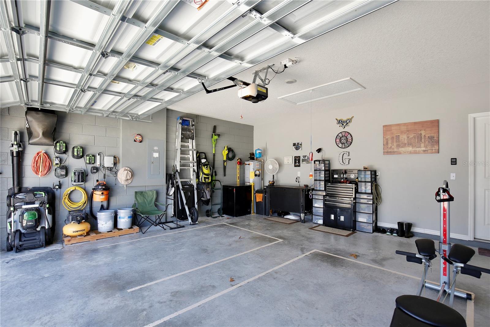 Image 25 of 31 For 348 Hickory Course Radial