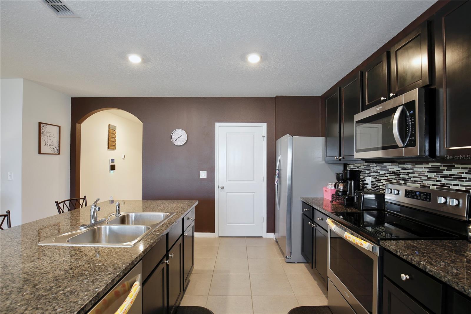 Image 8 of 31 For 348 Hickory Course Radial