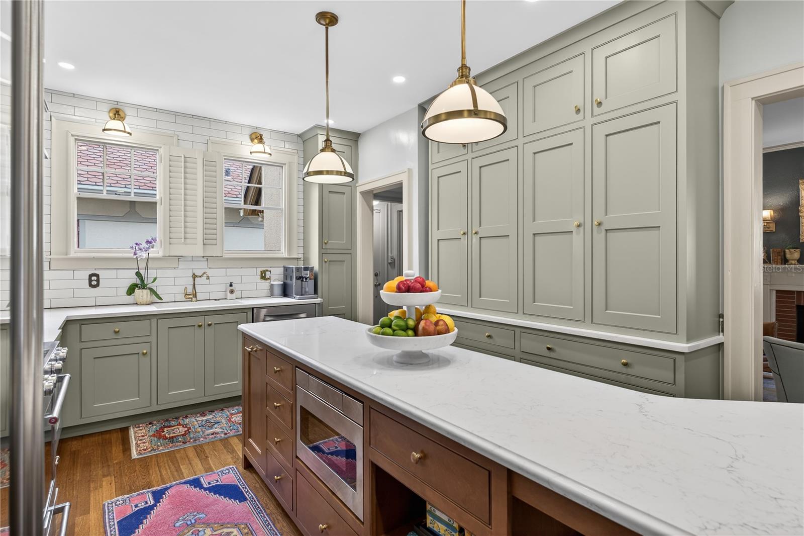 Image 11 of 60 For 1226 Golden Lane