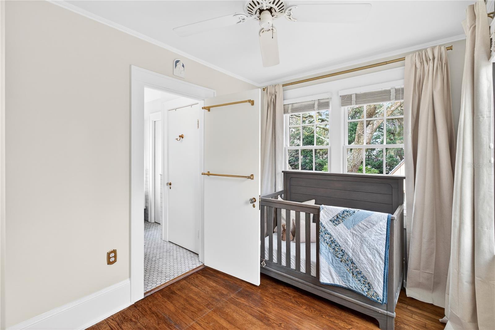 Image 33 of 60 For 1226 Golden Lane