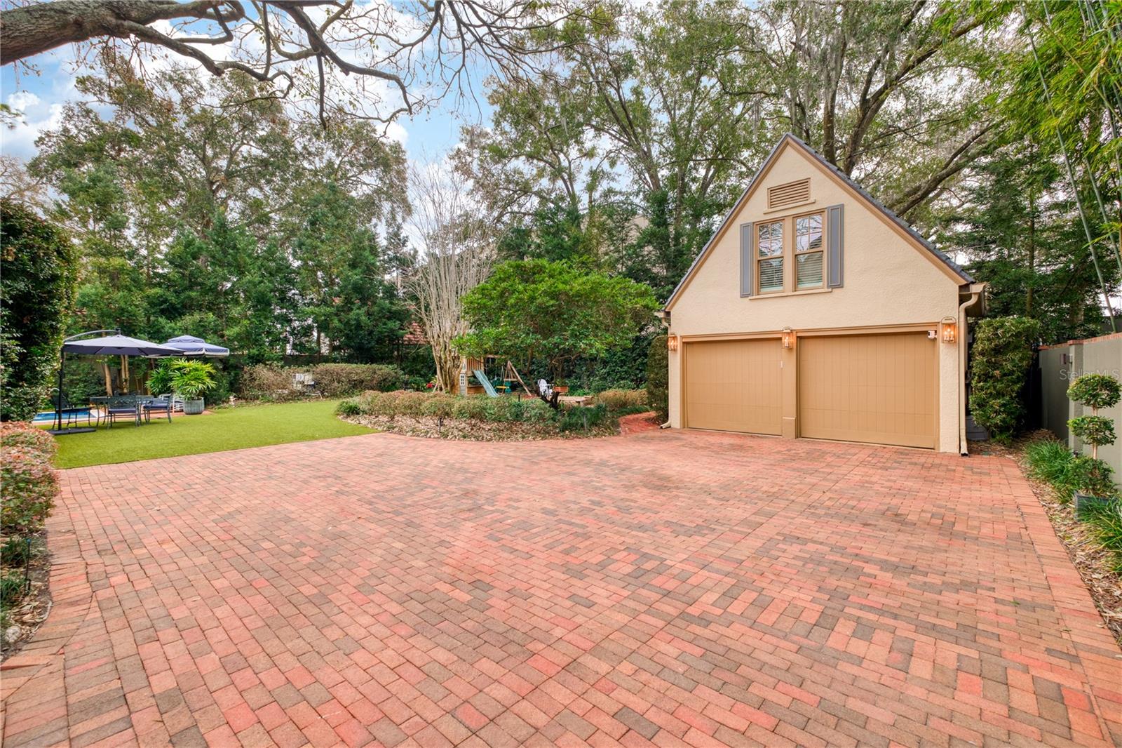 Image 50 of 60 For 1226 Golden Lane