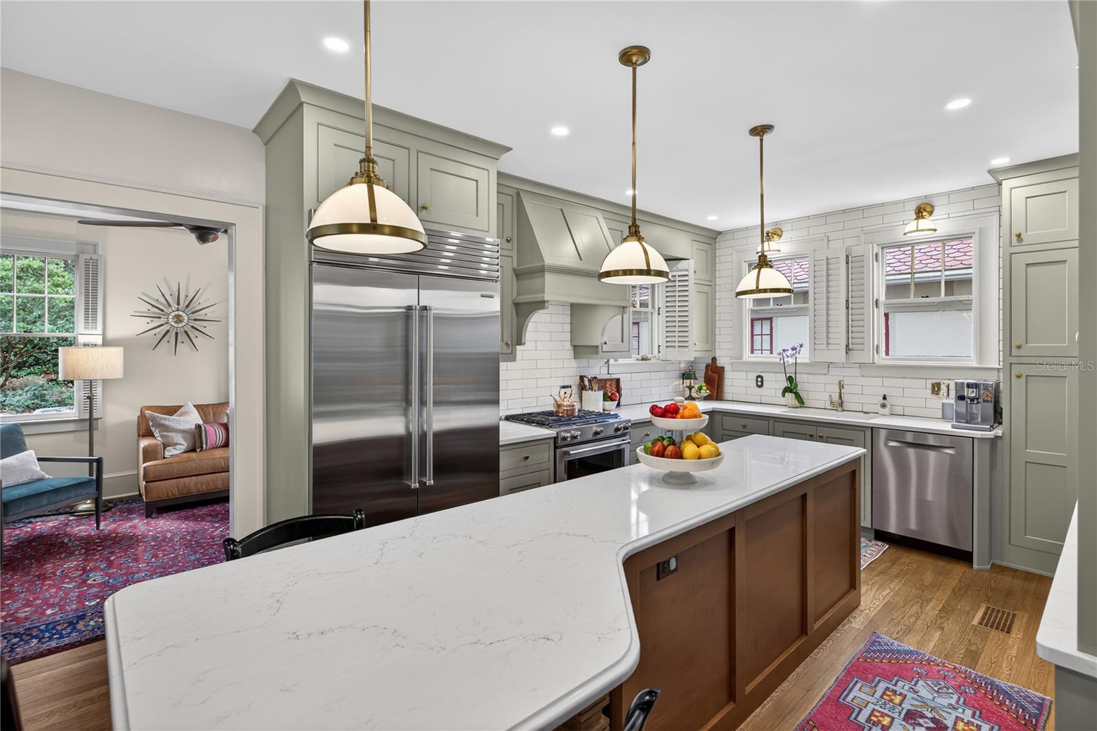 Image 8 of 60 For 1226 Golden Lane