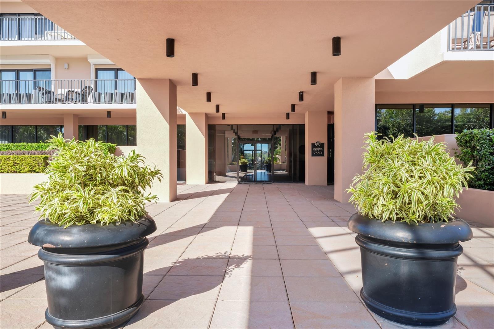 Image 28 of 42 For 7550 Hinson Street 10