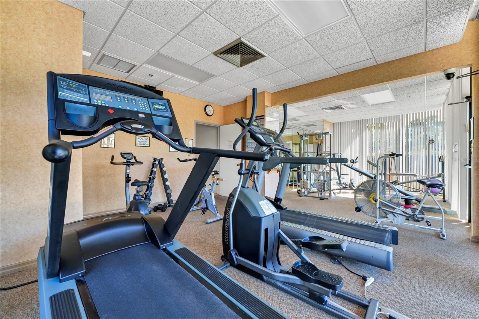 Image 33 of 42 For 7550 Hinson Street 10