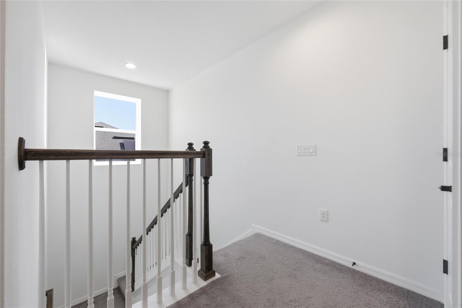 Image 32 of 50 For 15023 Sunstar Way