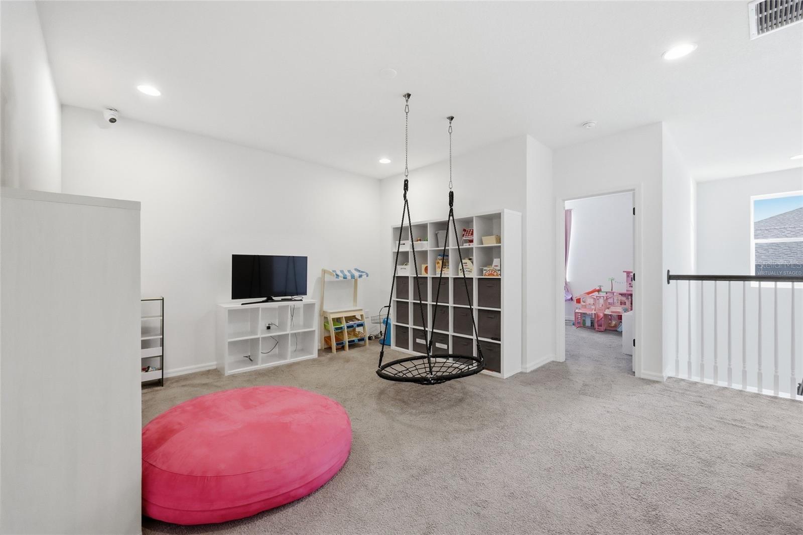 Image 35 of 50 For 15023 Sunstar Way