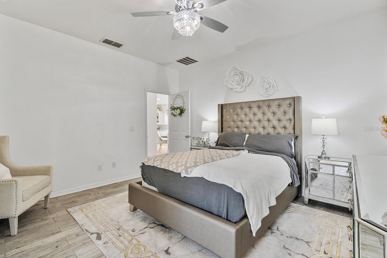 Image 18 of 51 For 3989 Eternity Circle