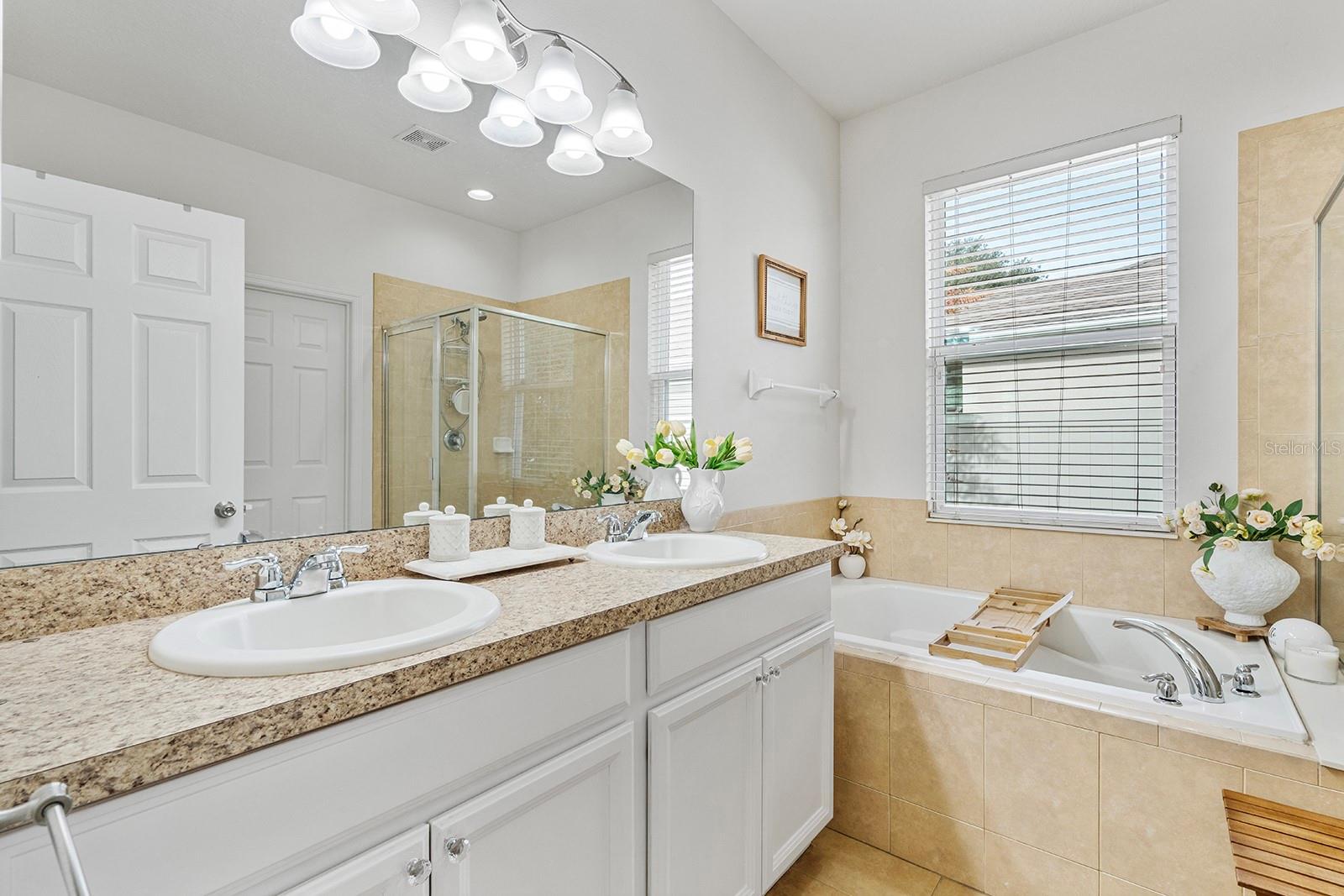 Image 20 of 51 For 3989 Eternity Circle