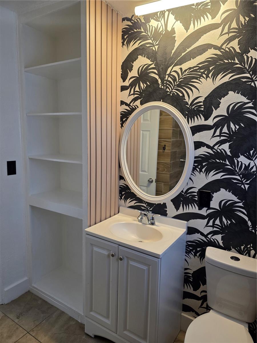 Image 27 of 44 For 821 Solandra Drive