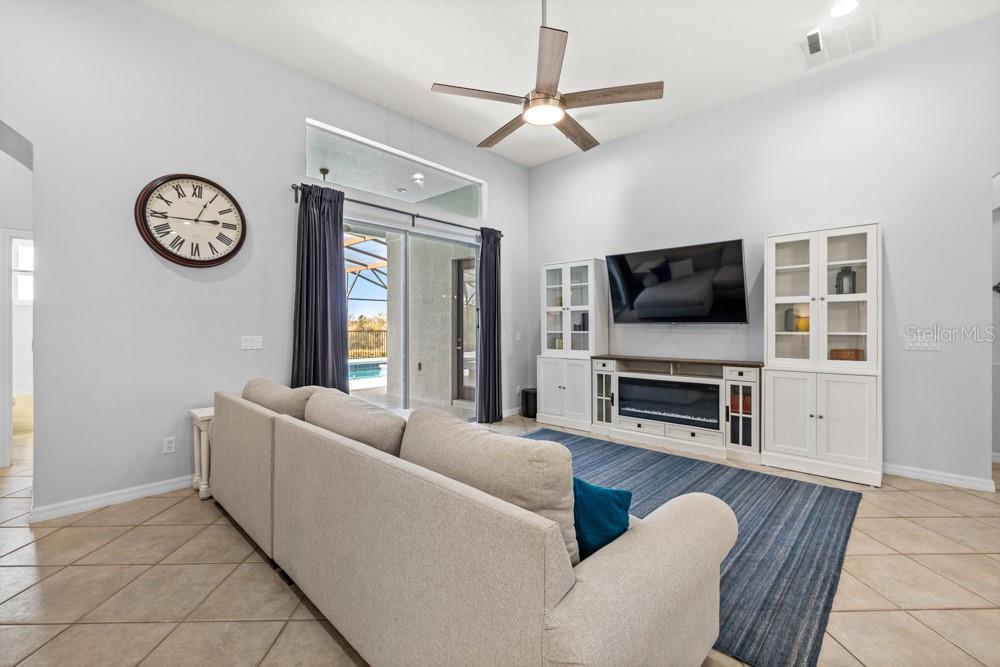 Image 20 of 64 For 1826 Jean Marie Drive