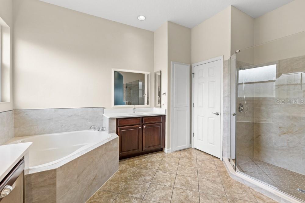 Image 28 of 64 For 1826 Jean Marie Drive