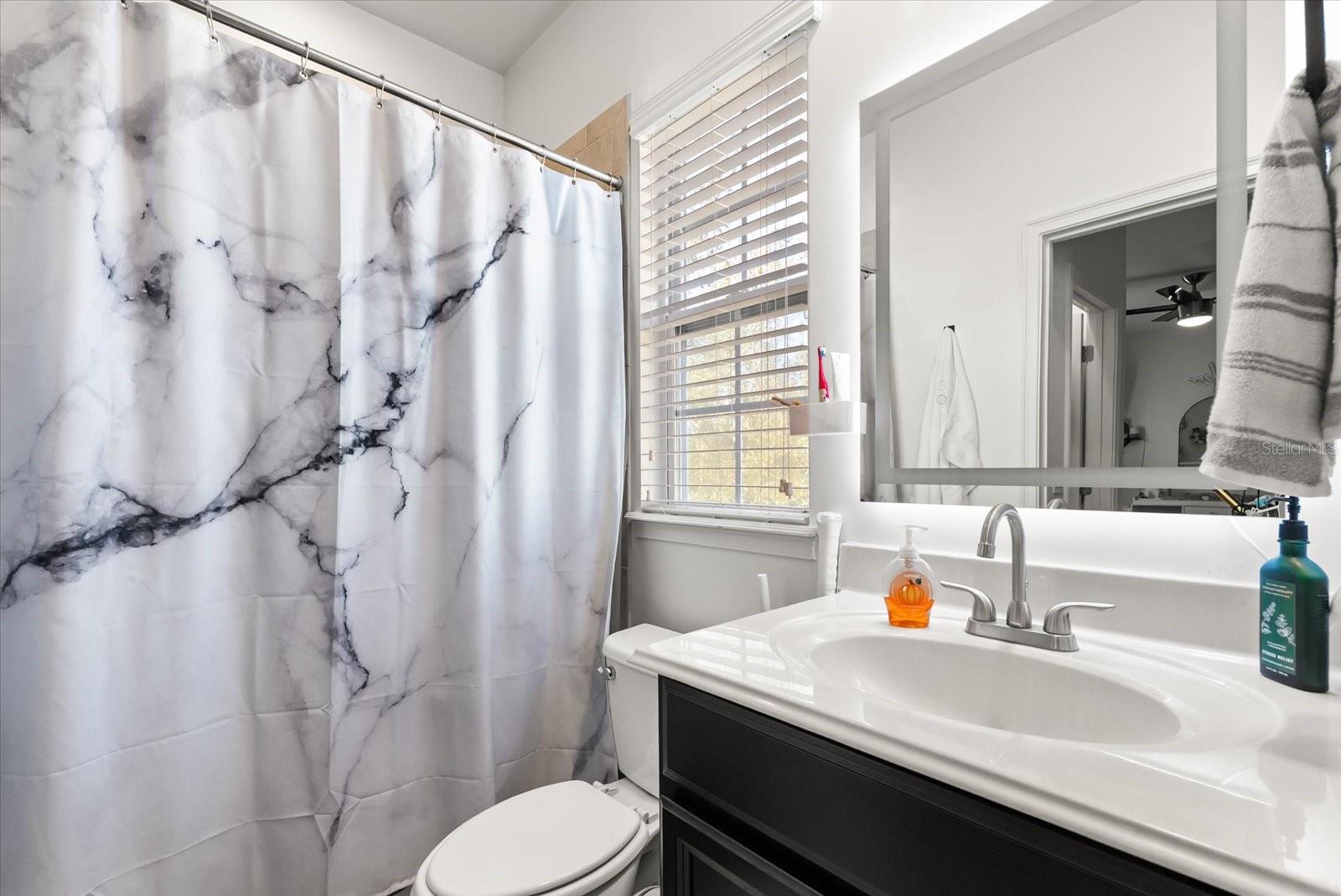 Image 21 of 29 For 520 Lanark Court