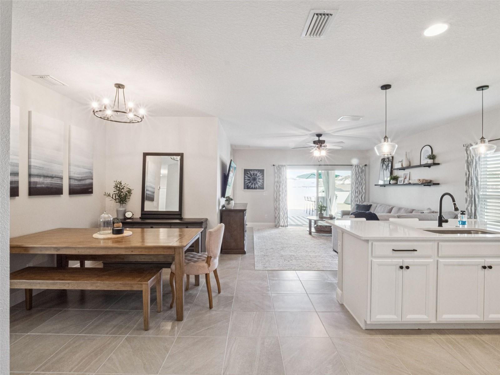 Image 10 of 35 For 1040 Golden Dawn Loop