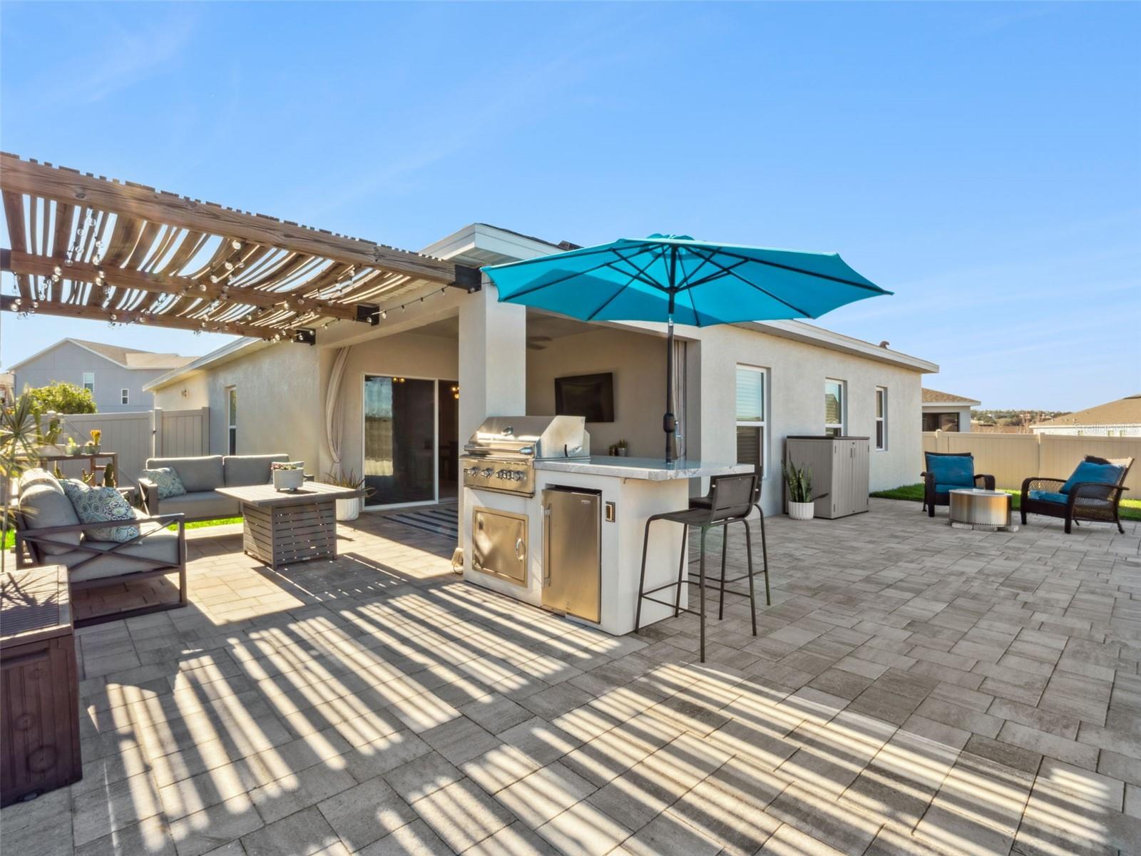 Image 2 of 35 For 1040 Golden Dawn Loop