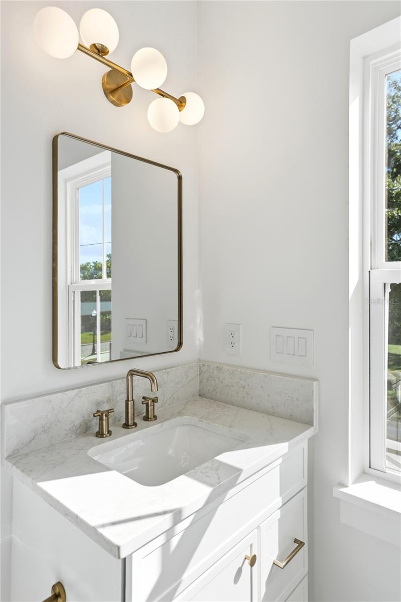 Image 41 of 58 For 9 Newell Street