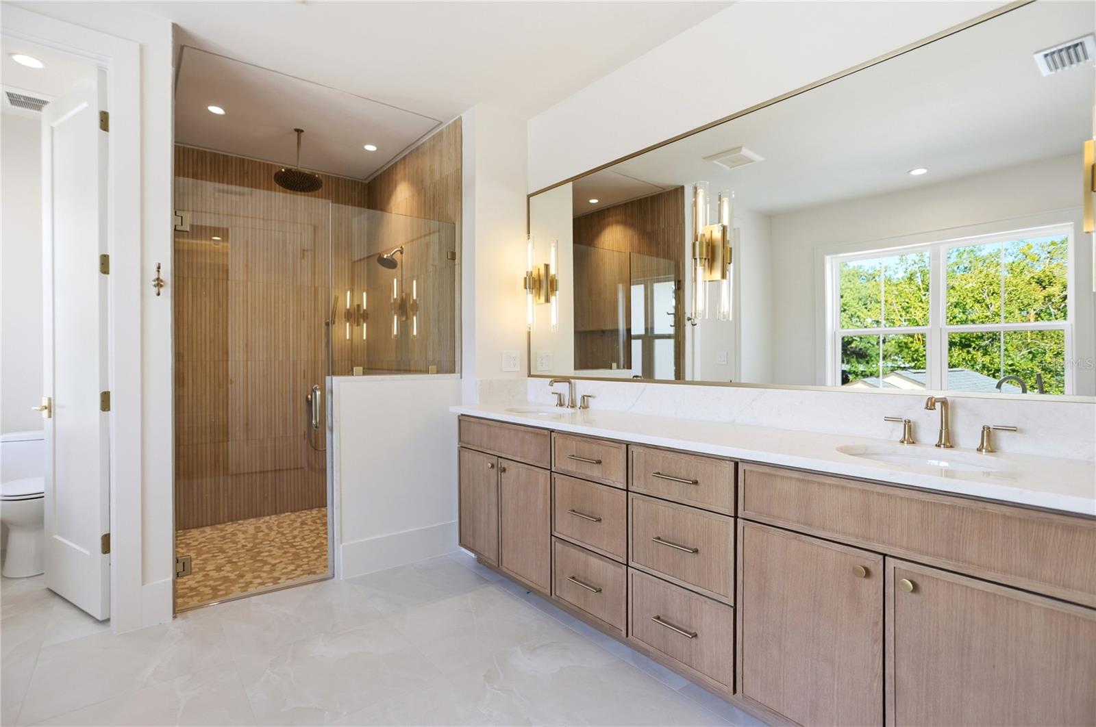 Image 49 of 58 For 9 Newell Street